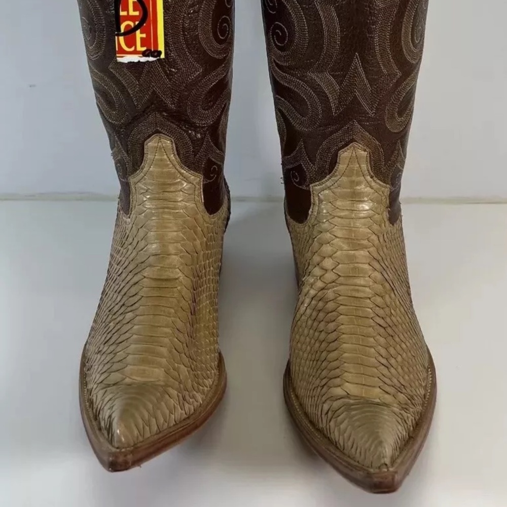 New Python Boots NWT